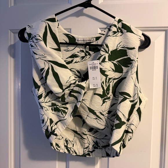 Abercrombie Floral Twist Top - Picture 1 of 1